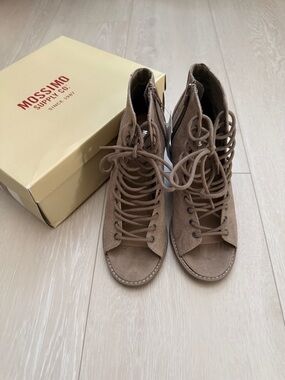 Mossimo Supply Co. Brown Lace-Up Heeled Booties